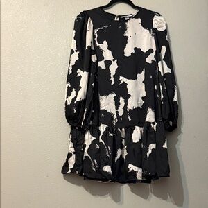 Alexis Monochrome Long Sleeve Dress